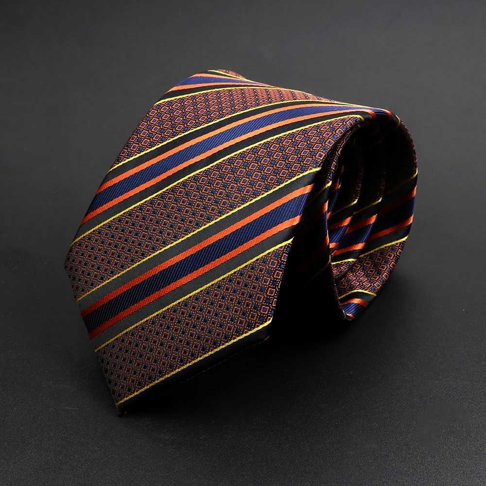 New Design Men Tie Brown Striped Ties Paisley Flower Neckties Men Business Dropsing Gro Wedding Collar Accessories Gift X250407