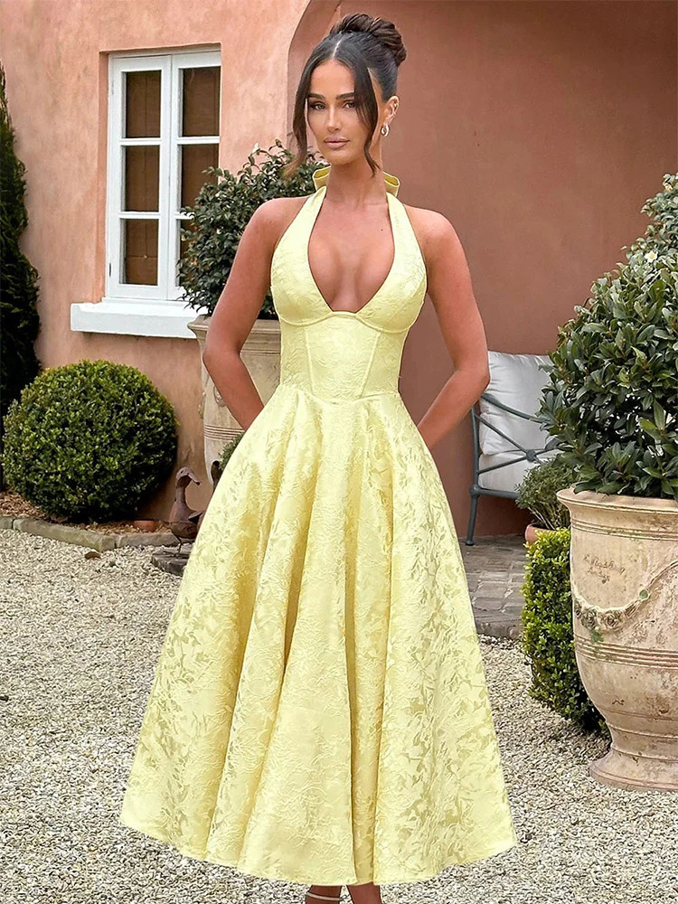 Sexy embroidered deep V-waist dress with elegant ladylike style cross-border sleeveless womens dress Y2K clothing 250408