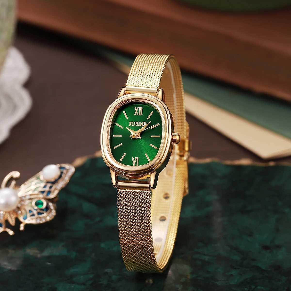 Ladies new oval steel strap quartz watch with rectangular scale high-end atmosphere and fashion trend.T250408