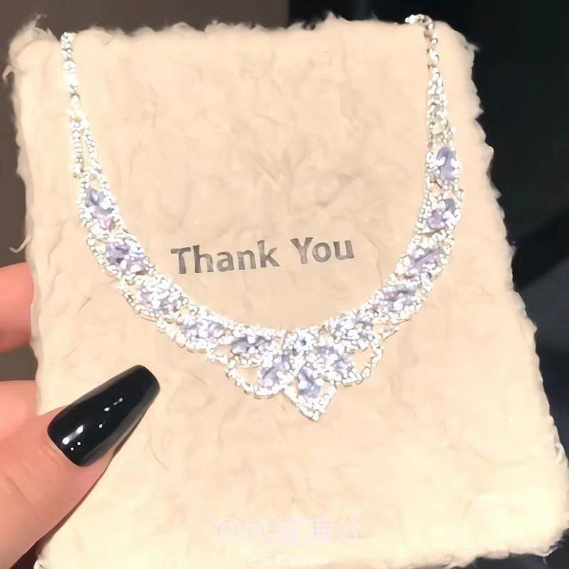 Charming Inheritance Design Pendants - Cherish Your Legacy with These Ornaments