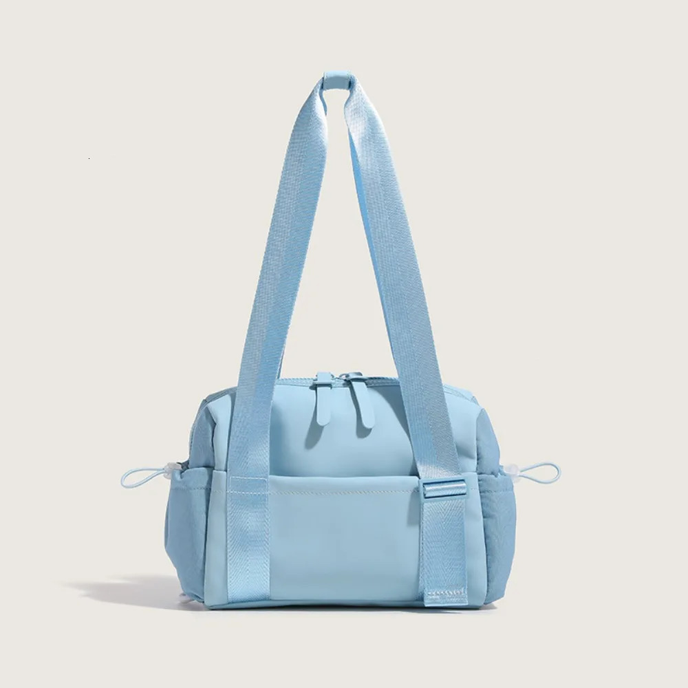 Waterproof Gym Bag Large Capacity Nylon Sports Fitness Bag Multifunctional Lightweight Handbag Travel 251103