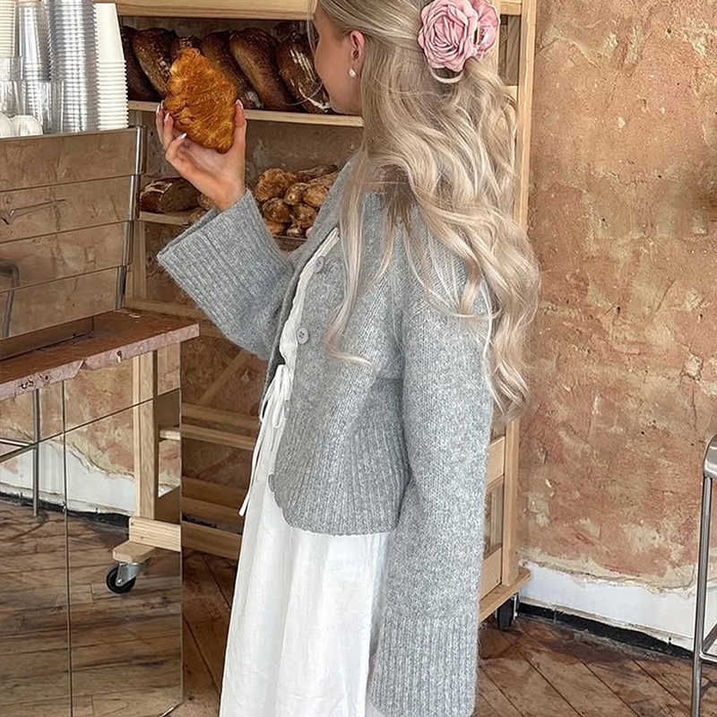 Women's new solid-color cardigan, versatile grey long-sleeved coat, romantic autumn outfit, going-out attire, back-to-school clothes---TVL048