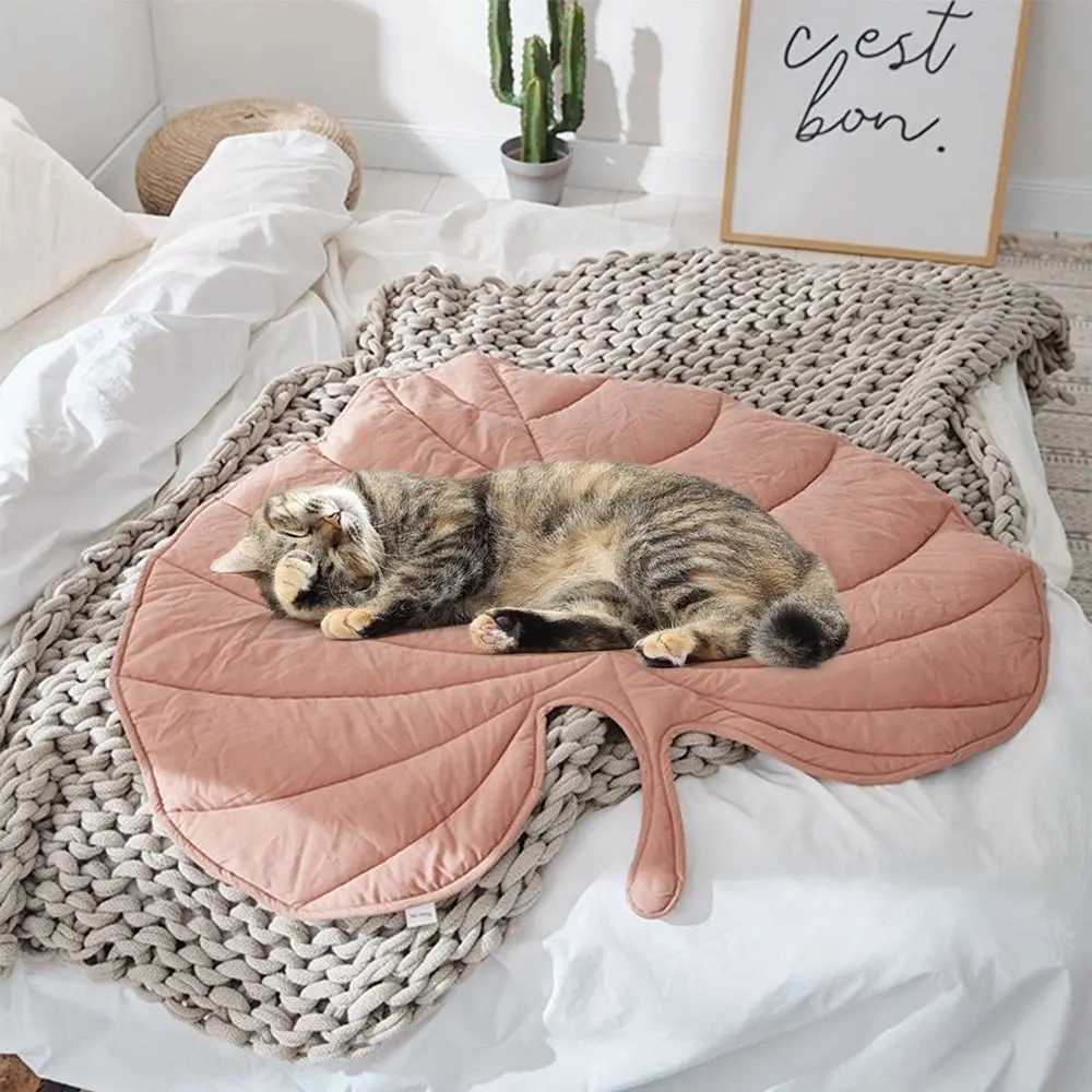 Dog cooling pad summer pad dog pad cat blanket sofa breathable pet dog bed washable small medium large dog bed Y250407