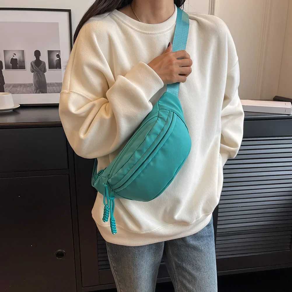 Home>Products>Luggage>Banana Bags>Womens Straps Cross Waist Bags Canvas Running Waist Bags Z250407