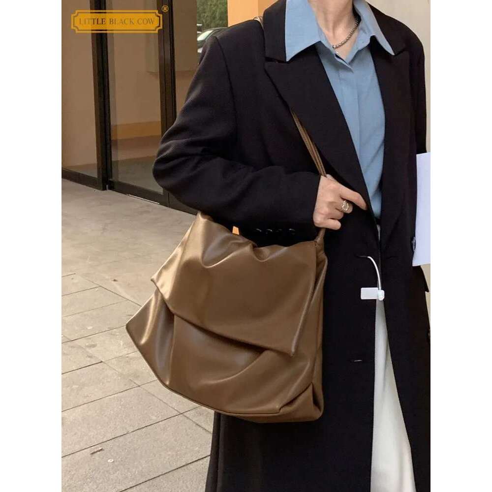 Women's Bags New Fashion Women Large Capacity Shoulder Softshell Cow Split Leather OL Work Crossbody Bags Designer Strap Messenger Bag