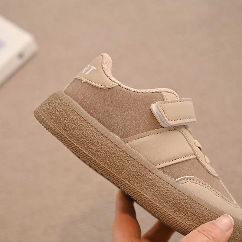 Boys and girls tennis shoes anti slip hook and loop childrens casual shoes Ins Trendy 2025 new fashion childrens running shoes soft and comfortable so