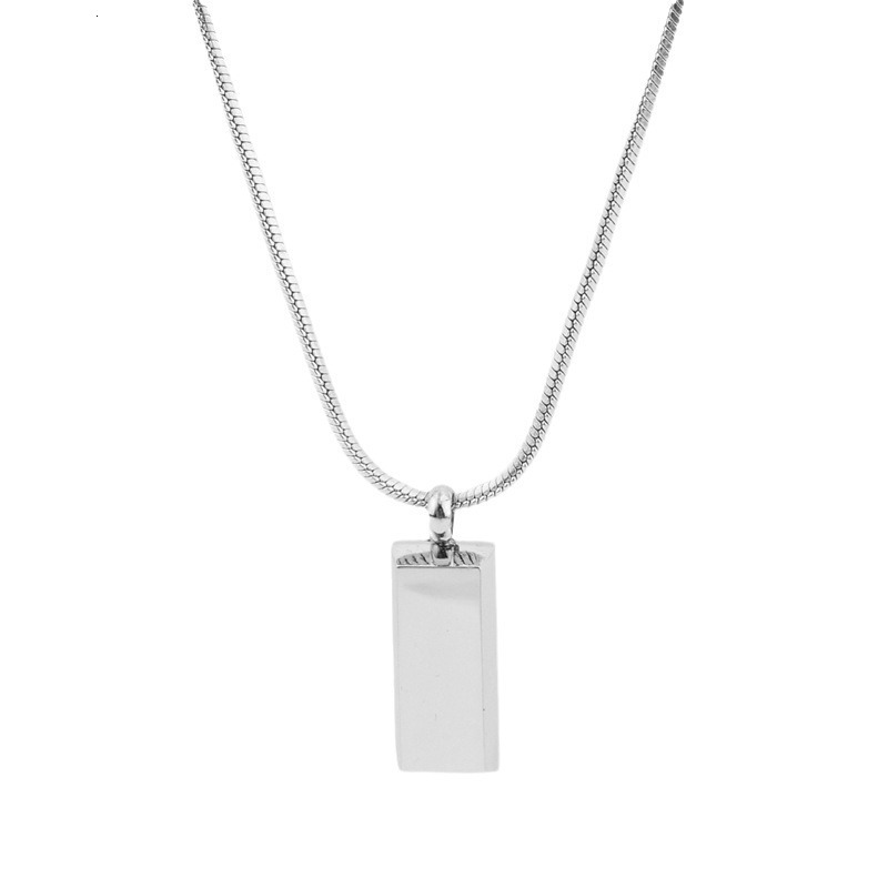 Transport small sier brick pendant snake bone chain light high-end simple exquisite titanium steel necklace