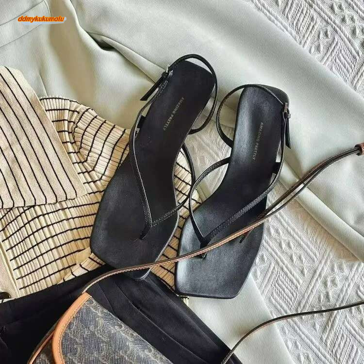 2025 New French Fine Strap Square Head Design Sandals for Women's Summer Sexy Open Clip Toe High Heel Shoes ddmykukumalu