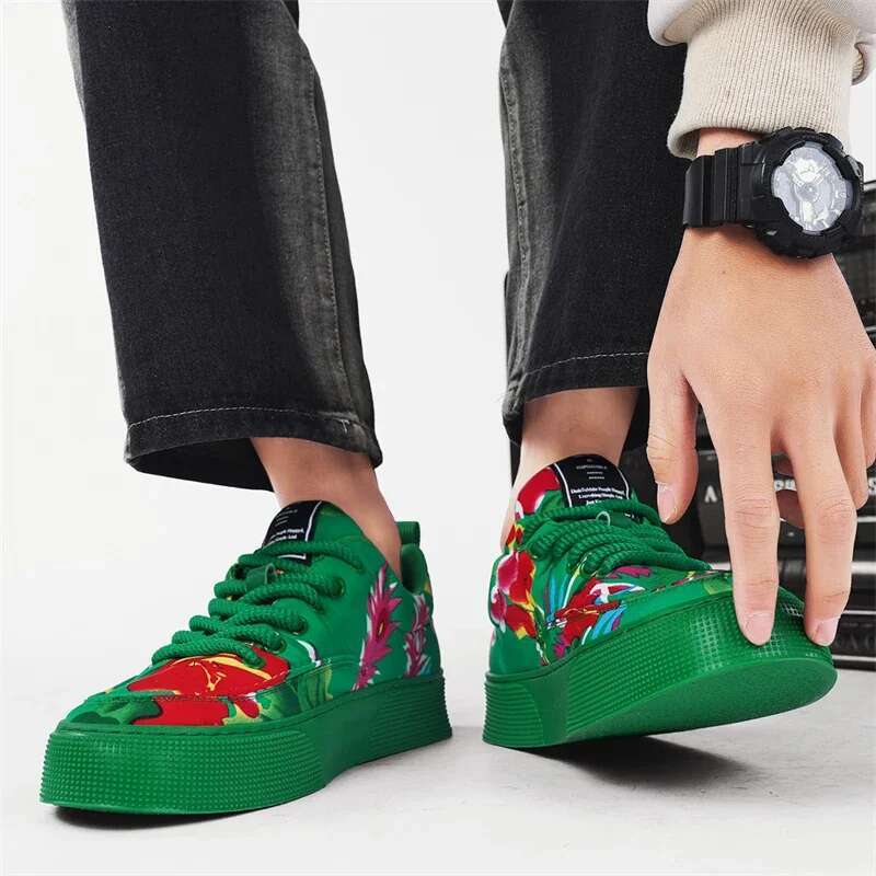 2025 New Tennis Sneaker Lace Designer Men's Thick Bottom Breathable Platform Walking Leisure Outdoor Skateboarding Shoes1