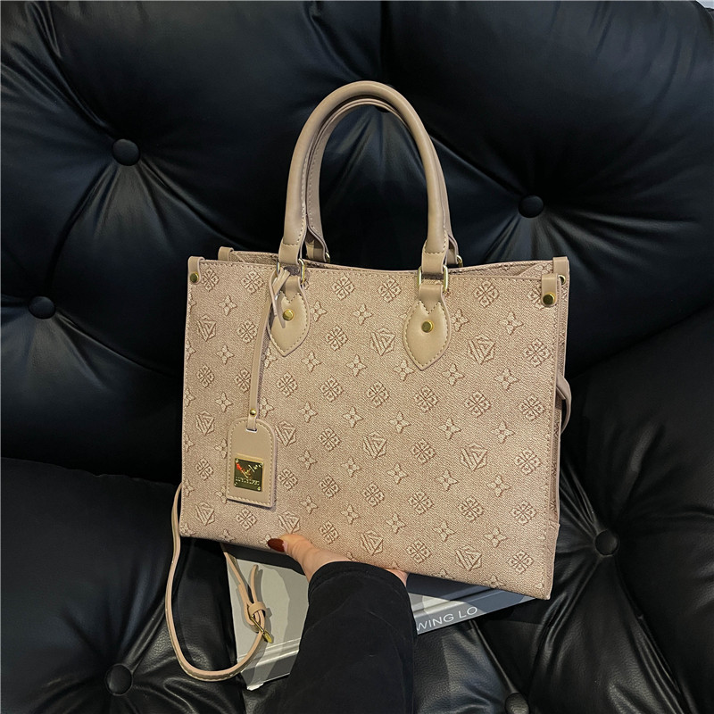 Bag women's new printed large capacity Tote bag commuter single shoulder crossbody bag for women 2025s hot