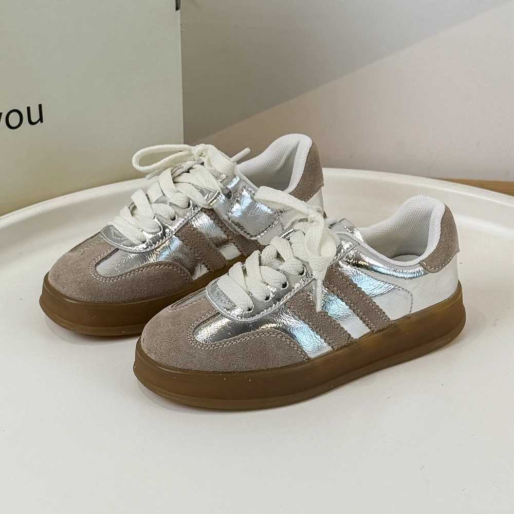 Boys sports shoes childrens running shoes retro classic fashion childrens casual sports shoes breathable spring and summer new childrens shoes X250409