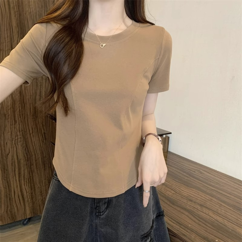 2025S Designer Women S T Shirt Summer New Slim Fit Sleeved T Shirt Women S Design Sense Short Pure Desire Irregular Hem Curved Top