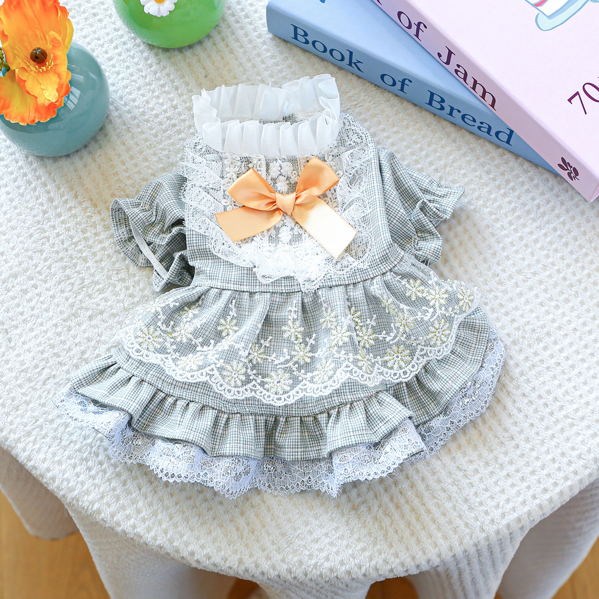 Fancy Dog Dress , Embroidered Dog Wedding Dress, Bow Puppy Clothes for Small pet Girl Multi-Layer Lace Cat Outfit