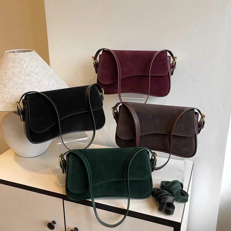 Velvet Buckle High Beauty Selling Shoulder Bag Solid Color Trendy Fashion Crossbody Bag Soft Simple Handbag 250408