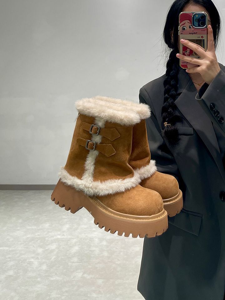 Thick heeled and height increasing snow snow boots luxury cotton boots for women winter cotton shoes with wool lining for warmth big toe designer boot