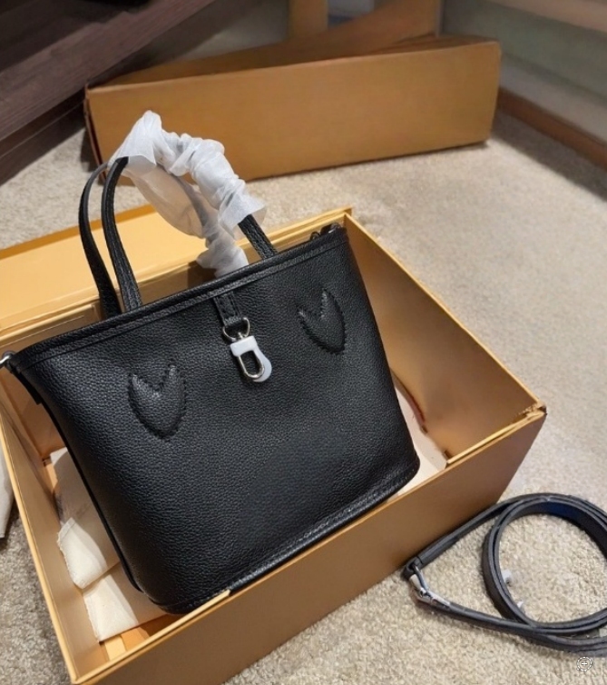 Designer Bag Designer Tote Bag woman Shoulder bag Handbags Never shopping bb Women Luxury Black Flower new shoulder strap 2pcs/set beach bag clutch wallet