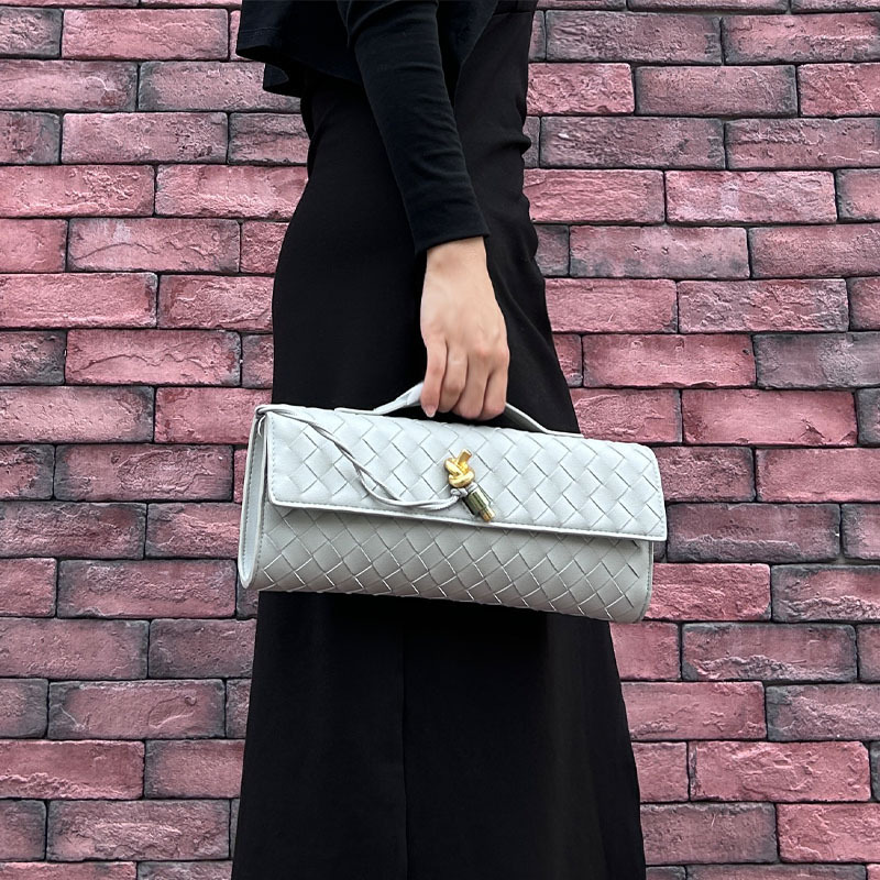 Free shipping designer bags Woven fashion light luxury trend women's hand-held clutch genuine leather buckle woven square evening bag