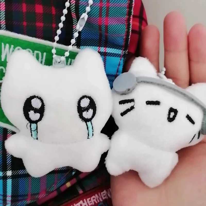 Cute headphones kitten couple keychain mini crying cat doll plush keychain cartoon dog bee bag pendant charming backpack decorationXJ250409