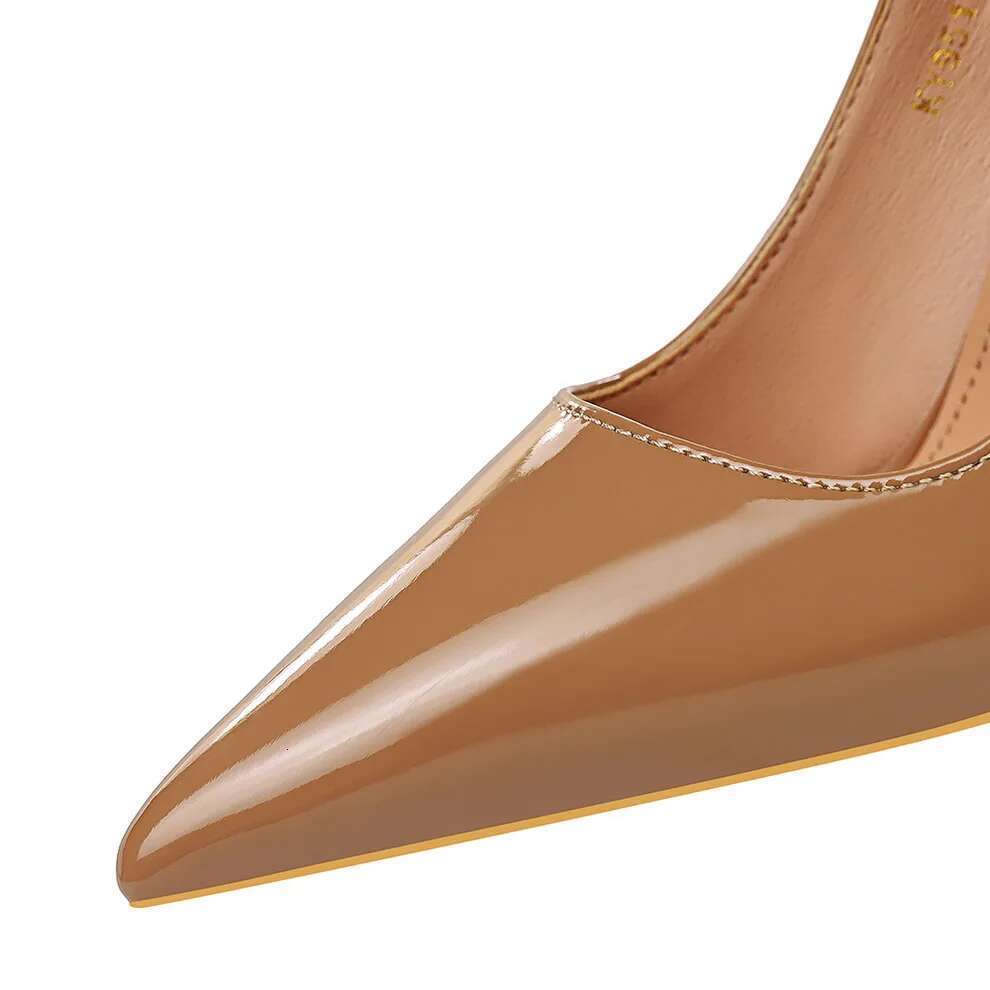 Autumn Patent Leather Concise Women's Pointed Toe Office High Heels Pumps Women Sexy Party Wedding Shoes Shallow Nude Red