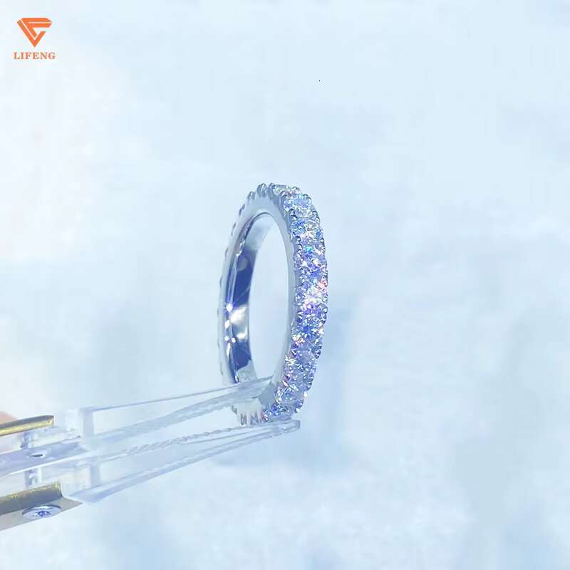 Hip Hop Jewelry Custom Designed White Color 925 Silver Finger Ring Elegant Bright Shimmering Luxury Rings Party