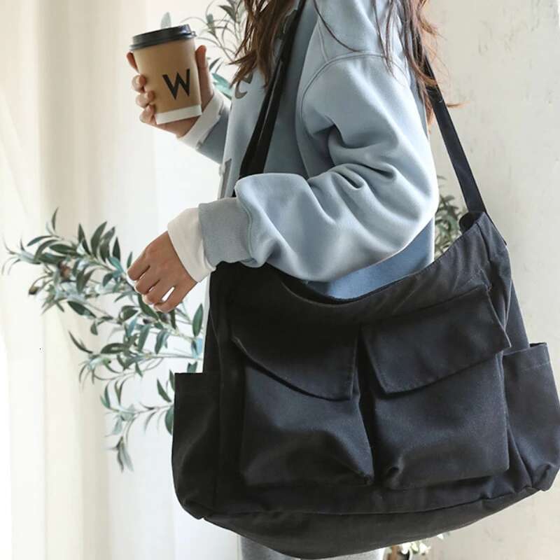 Japanese High-Capacity Simple Shoulder Messenger Bags Casual Vintage Pocket Canvas Bag Grunge Y2k Women Solid Handbags Crossbody
