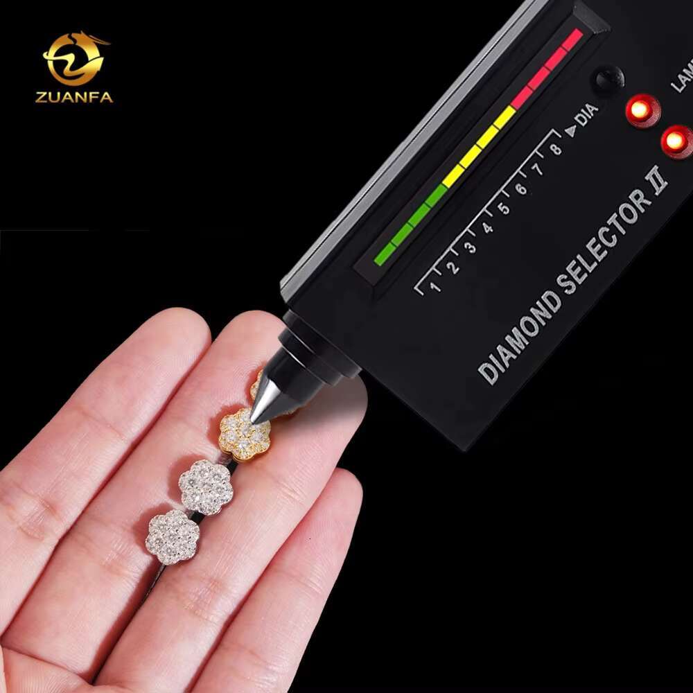 New Fashion Flower Shape Iced Out Hip Hop Moissanite Diamond Men 925 Silver Earrings