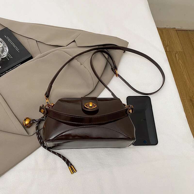 Crossbody Fashion Women Bags Vintage Leather Handbag Simplicity Wild Shoulder Messenger Bag For Ladies