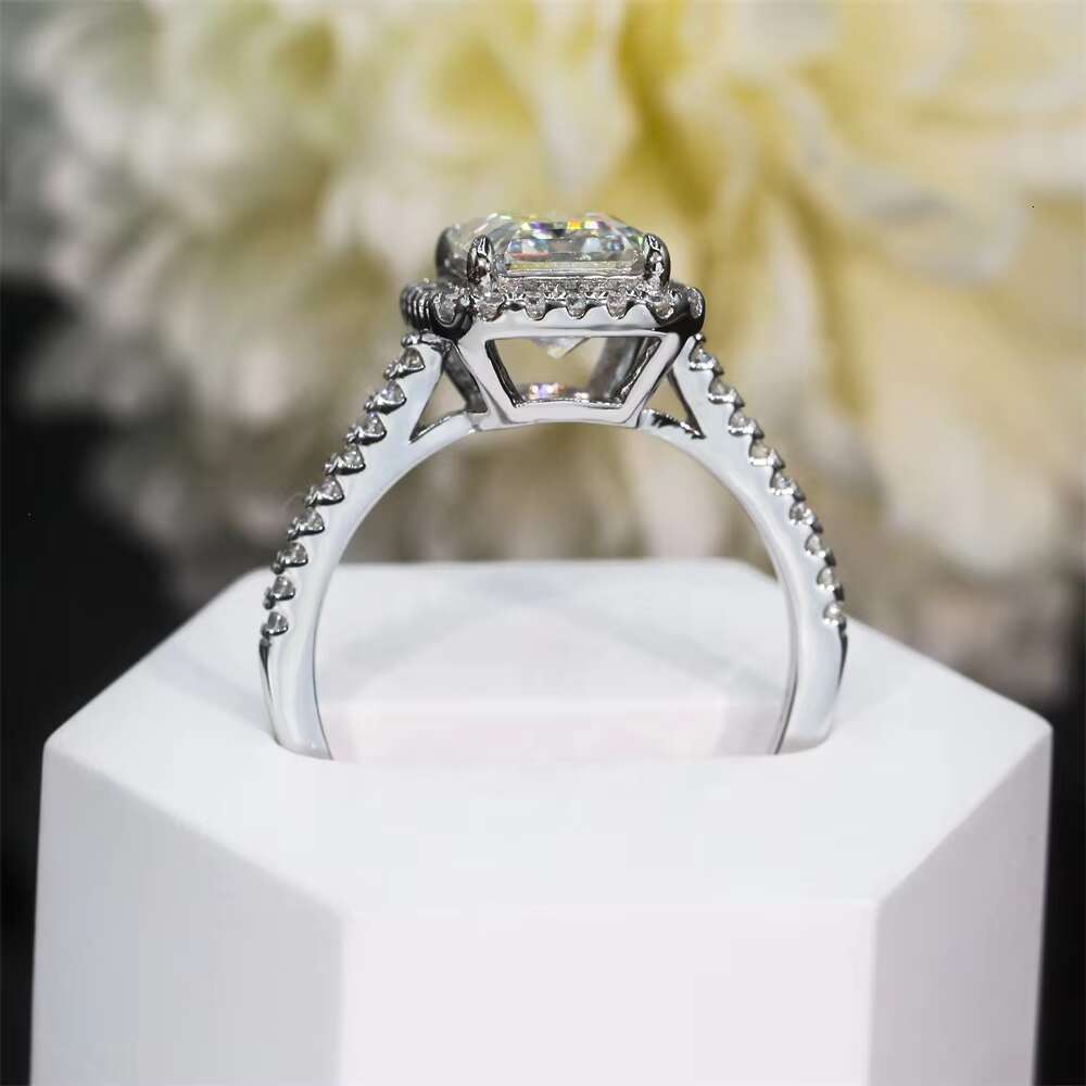 Wholesale Price S925 9K 14K 18K Gold Halo Ring Emerald VVS Moissanite Engagement Women Jewelry Silver 925 Ring
