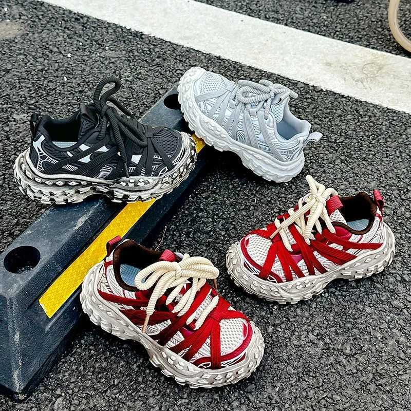2024 Autumn Girls and Childrens Sports Shoes New Korean Soft soled Anti slip Edition Fashion Casual Outer Shoes X250409