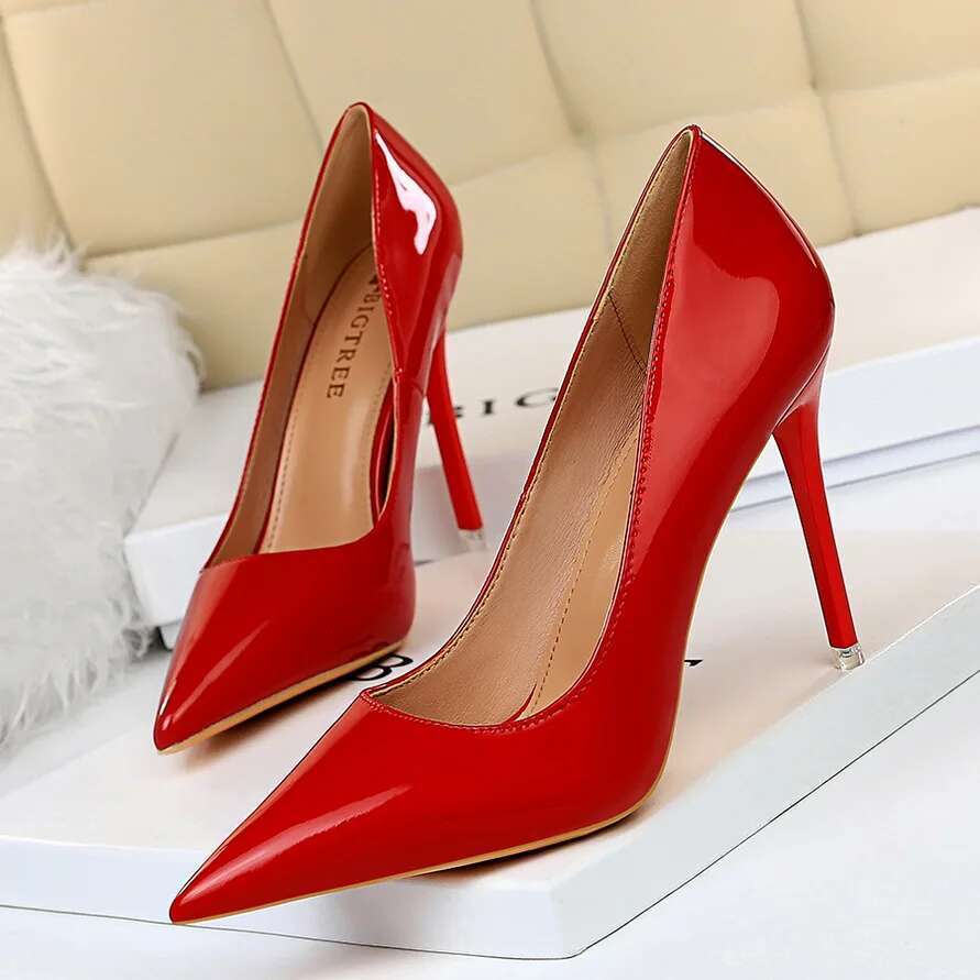 Autumn Patent Leather Concise Women's Pointed Toe Office High Heels Pumps Women Sexy Party Wedding Shoes Shallow Nude Red