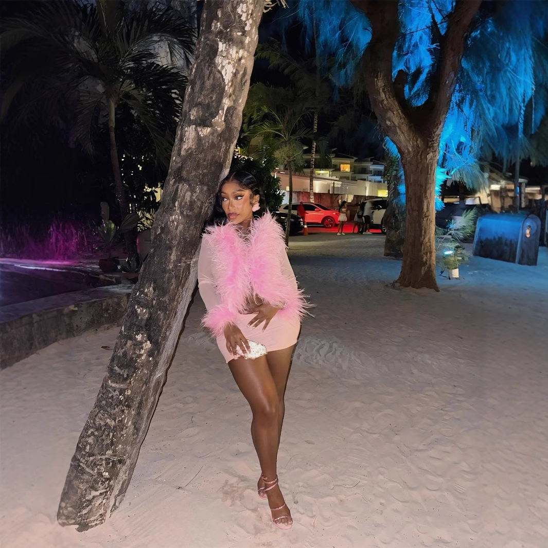 2025S Designer Women S Set Summer Sexy Solid Color Fashionable Fur Collar Long Sleeved Top Waist And Hip Short Skirt Set