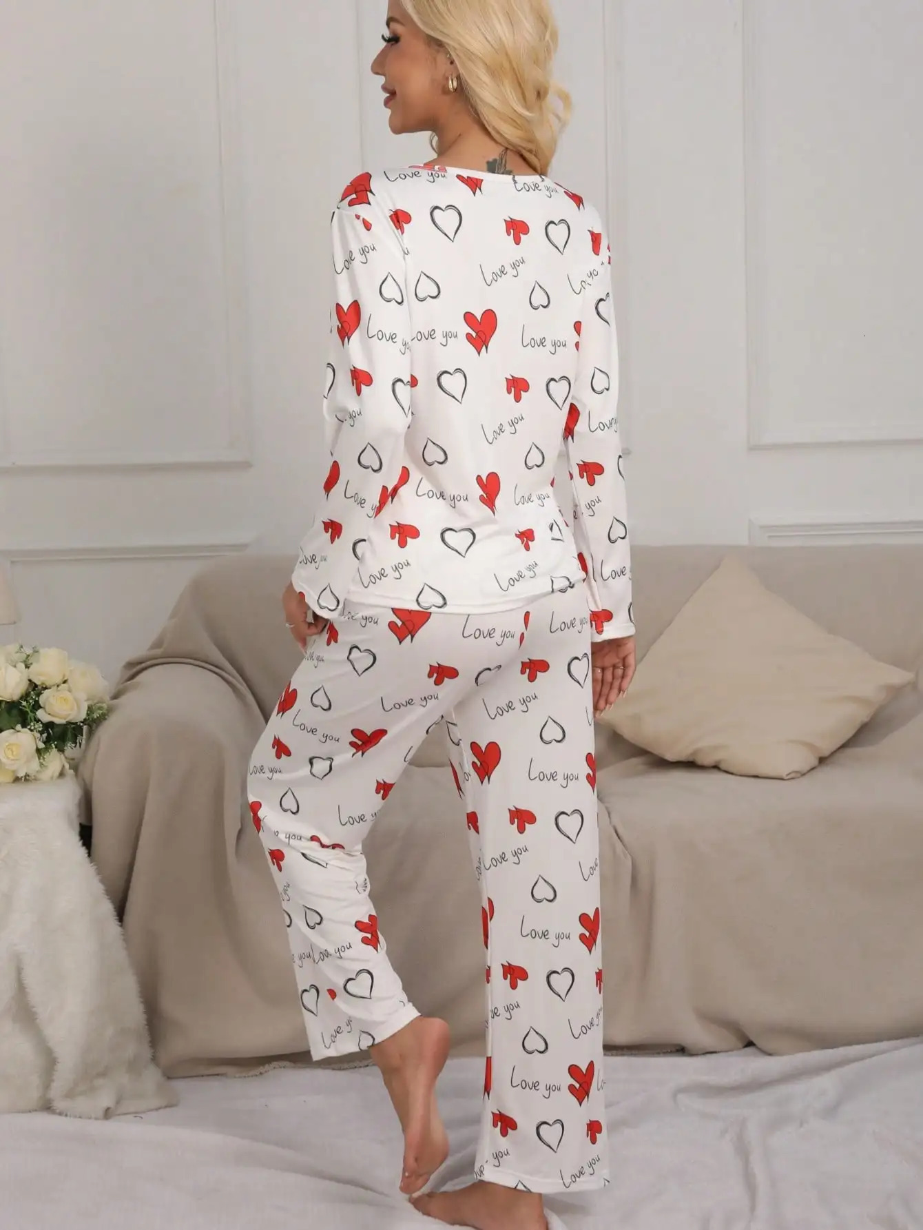 1 set of heartshaped sleeping pajamas casual round neck polyester knitted printed with Love You 250409
