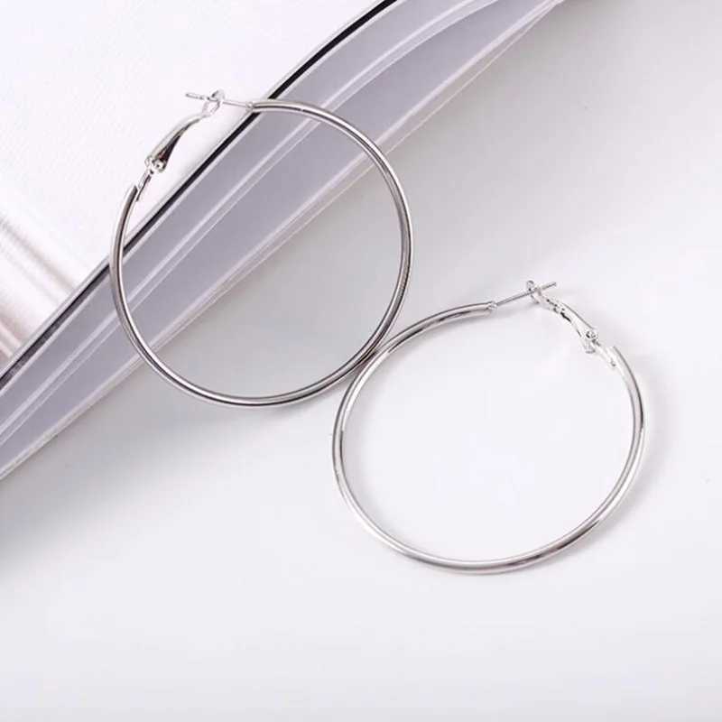 Fashion Large Hoop Earrings 40mm 60mm 80mm Big Smooth Circle Earrings Round Brincos Loop Earrings for Women Jewelry Party Gifts Z250408