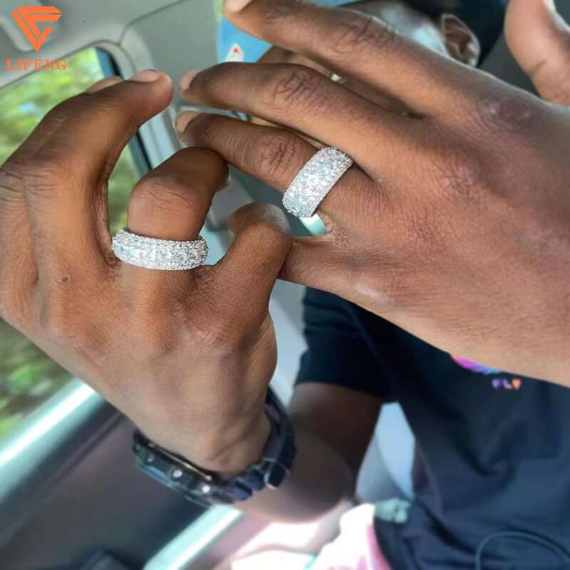Custom Luxury Fashion Jewelry Rings D VVS Diamond Ring Bling Iced Out Initial Letter Championship Class Moissanite Ring for Men