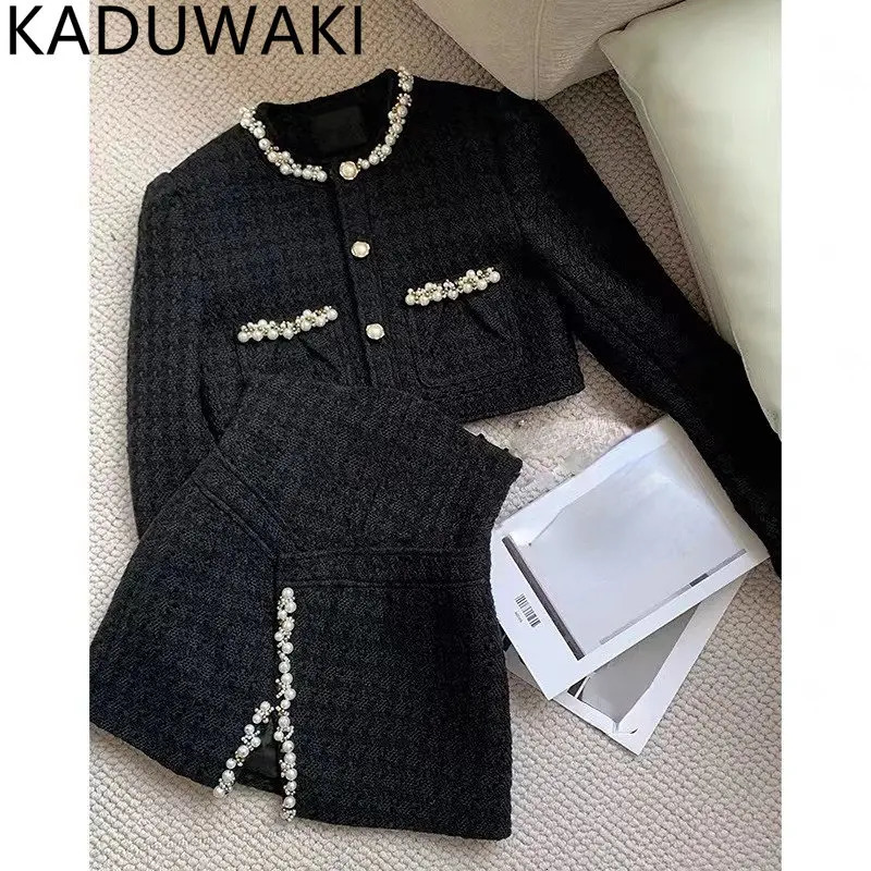 Small Fragrant Pearl Buttons Short Tweed Coat Women Autumn Winter Diamond Tweed Skirt Women Elegant Two Piece Set 251105