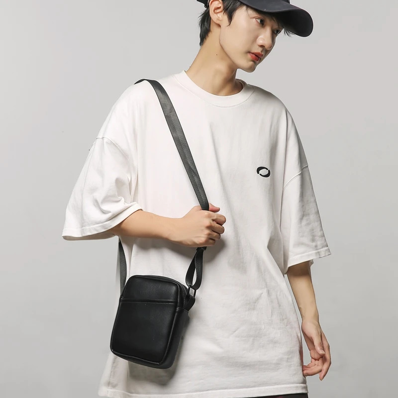 Mini mens shoulder bag fashionable and portable small cross body soft PU leather messenger casual phone 250408