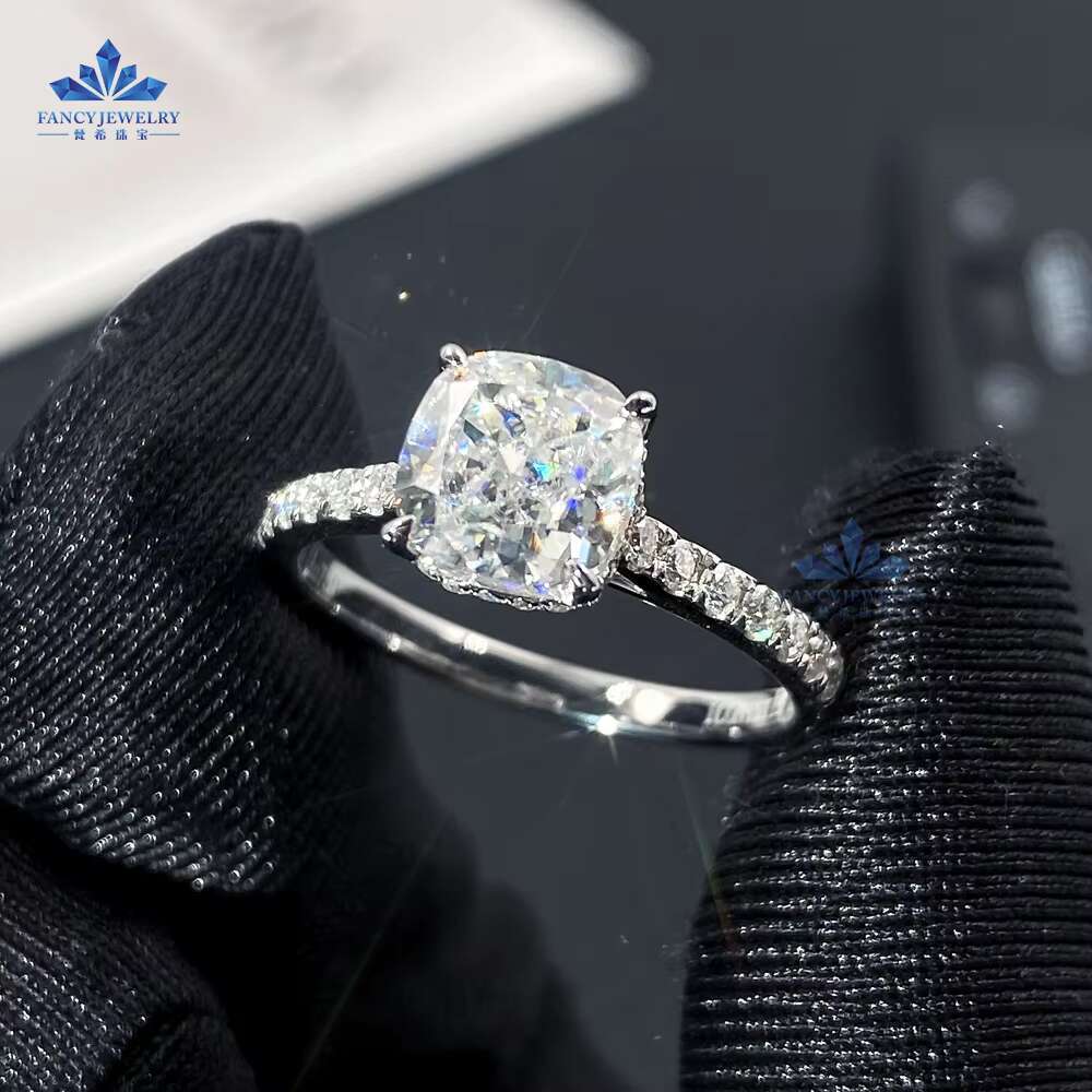 Tendy 2ct 7X7mm Engagement Moissanite Rings Diamond Wedding Jewelry Cushion Crushed Iced Cut 18k White Gold Ring for Women