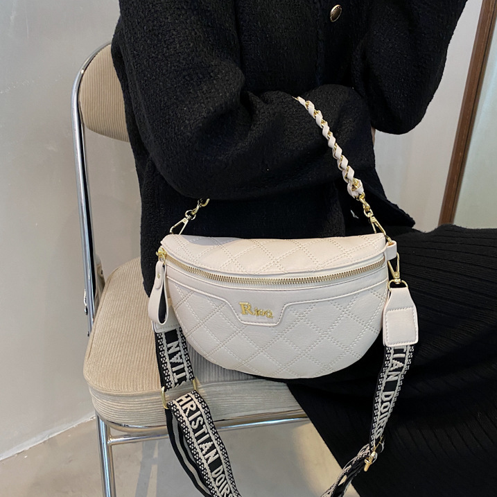 Free Shipping Black & Off-White Quilted Letter Logo Chest Bag Gold Chain Decor Fashion Waist Bag Printed Wide Strap Daily Multi-Use French Style Bag