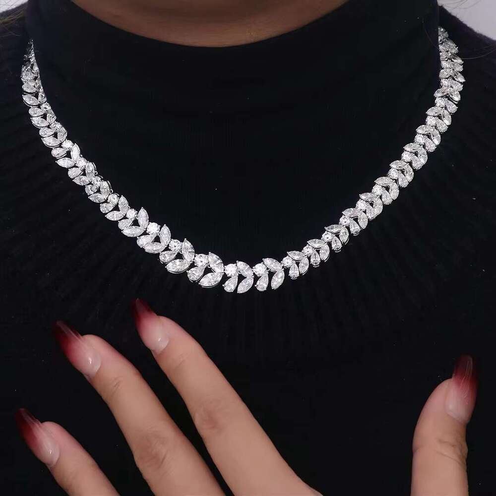 Pure sier electroplated platinum pyroxene exquisite jewelry with a width of 15mm, necklace, women's gift bracelet