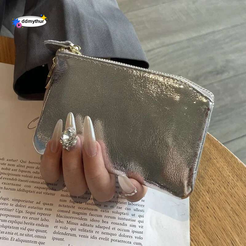 Fashion Genuine Leather Zipper Purse Mini Cute Wallet for Women Portable Key Card Holder Coin Bag Pouch with Keychain ddmythur