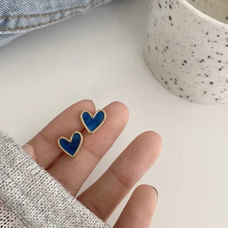 Cute Korean Earrings Heart Bling Zircon Stone Blue Color Stud Earring for Women Fashion Designer Jewelry 2024 Aretes De Mujer Z250408
