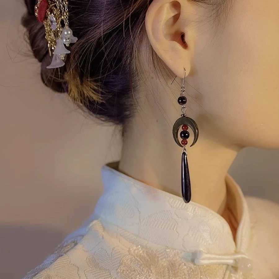 Steel Fun Jewelry New Chinese Style HanFu Moon Pendent Long Tassel Dangle National Style Earrings for Women Jewelry Gift 2024 Z250408