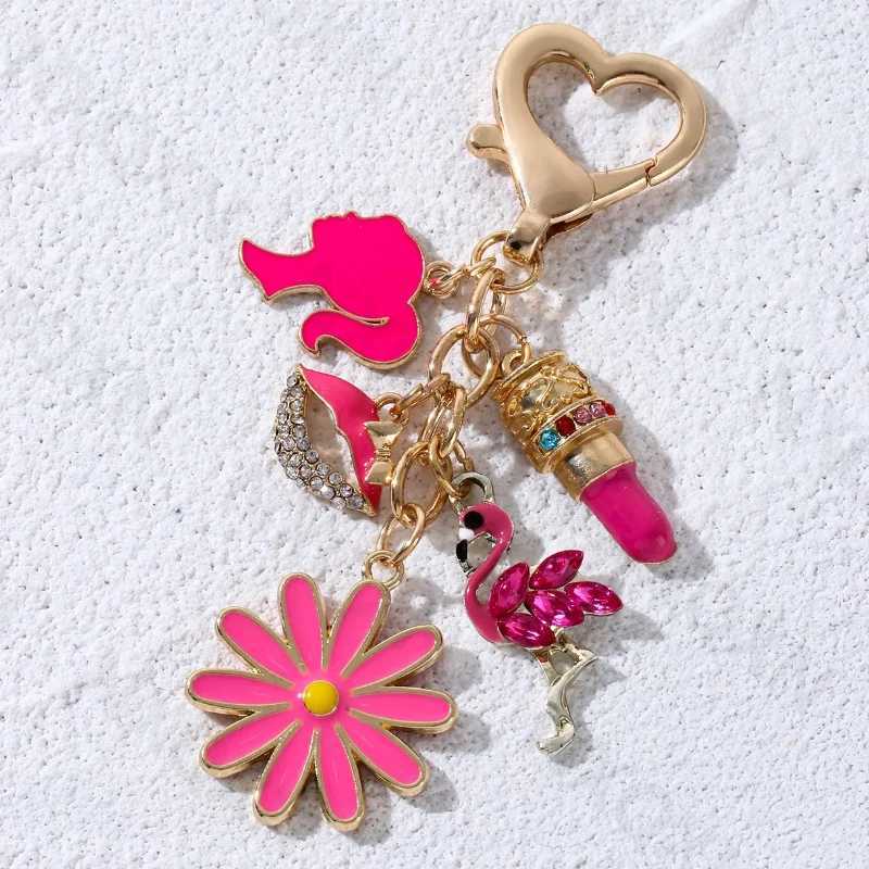 Beautiful rose red pocket lips flamingo lipstick enamel keychain heart-shaped animal keychain womens handmade jewelry setXJ250409