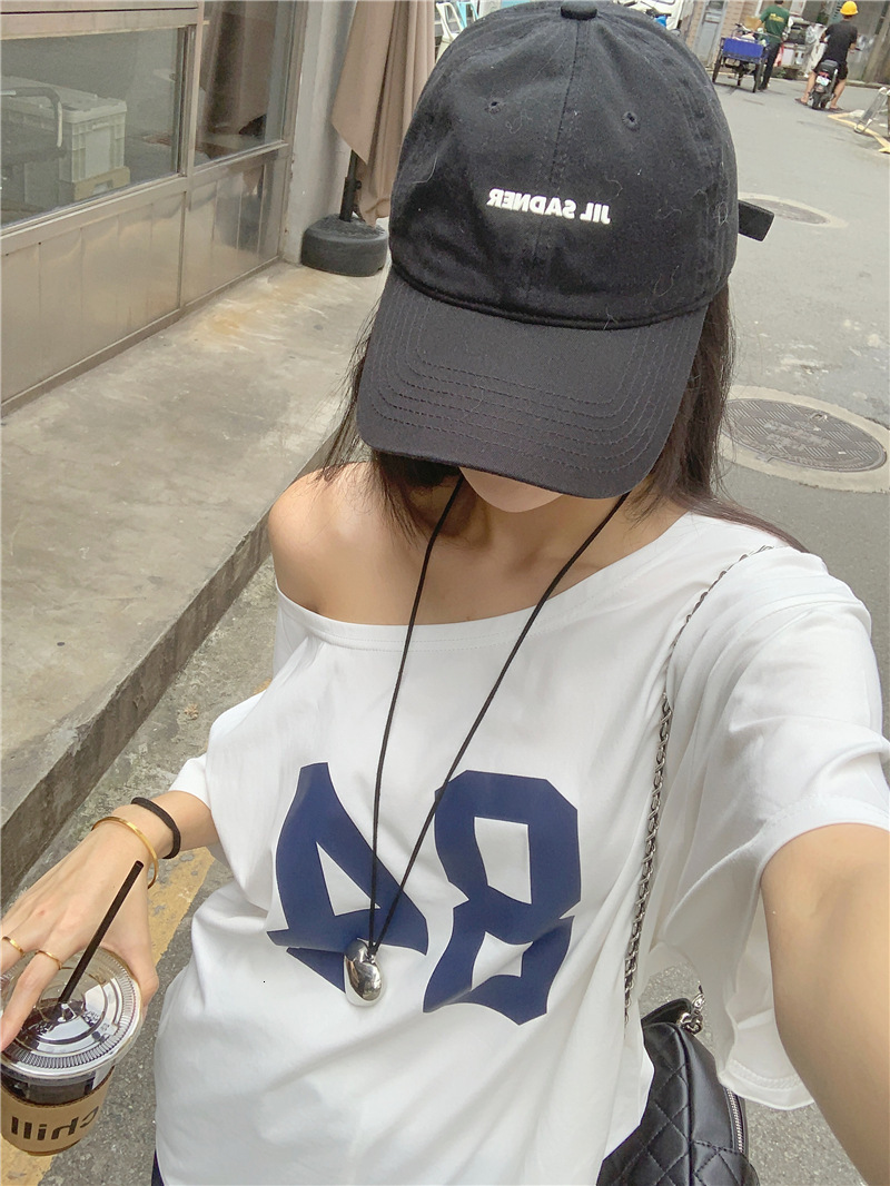 2025S Designer Women s T shirt Design Inspiration Letter Print Off Shoulder Short Sleeved Summer Casual Loose Medium Long Women s Top Outdoor Casual S