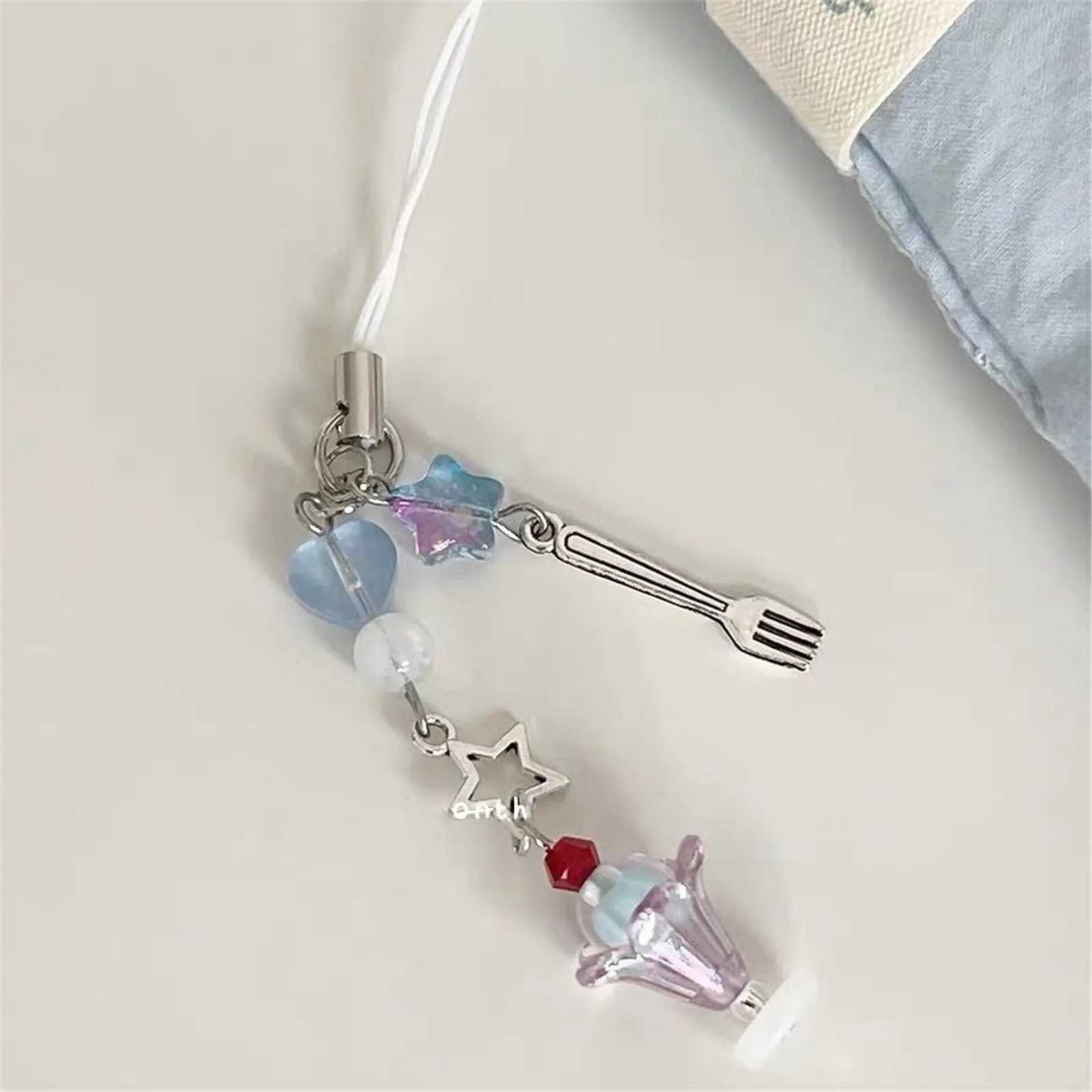 Cute Bow Cream Pendant Phone Chain Charm Beaded Keychain Phone Str Hanging Rope Earphone Pendant Decorative AccessoriesXJ250409
