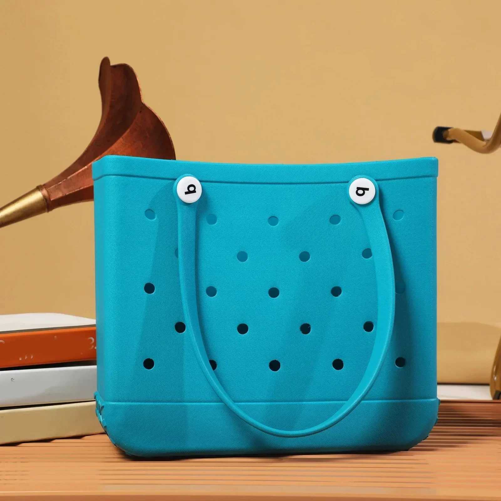 Large Boggs Beach Bag Summer EVA Beach Basket Wen Picnic Tote Bag Holes Waterproof Handbag Pouch Shopping Shoder Bag Z2504095