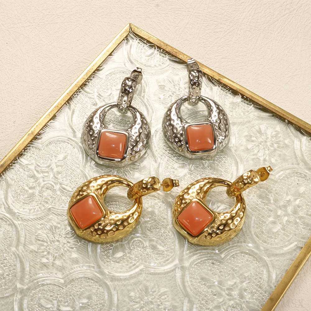 ZMfashion Retro Embossed Texture Ring Earrings Temperature High Square Resin Charm Necklace Womens Jewelry Set Wholesale Y250408