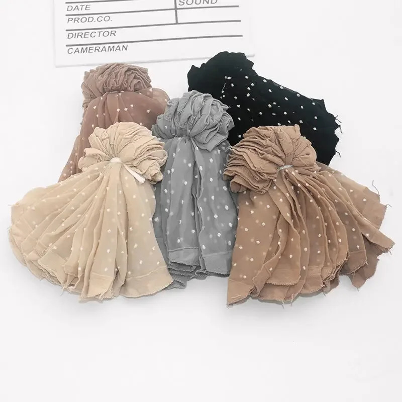 Black Dot Transparent Socks Ultra-thin Elastic Women Crystal Silk Socks Nylon Fashion Ladies Summer Short Ankle Socks 250409