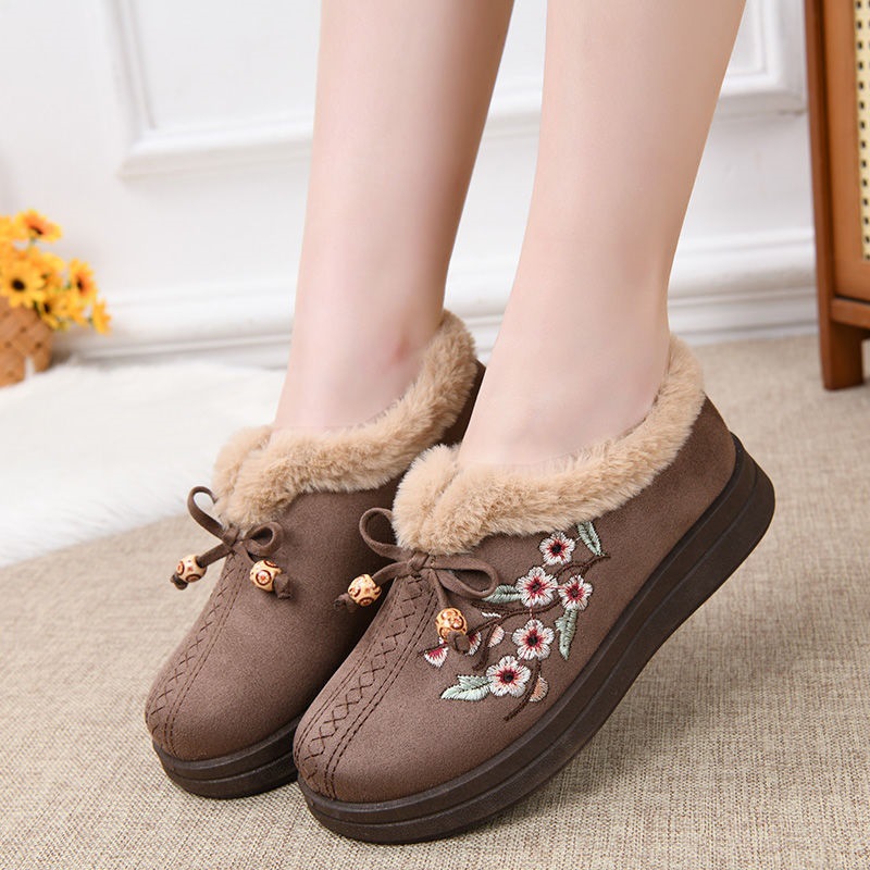 Winter Fleece-Lined Thickened Warm Mid-Senior Mother Shoes Old-Style Cloth Shoes for Women Cotton Boots Flat-Soled Non-Slip Grandma Cotton B