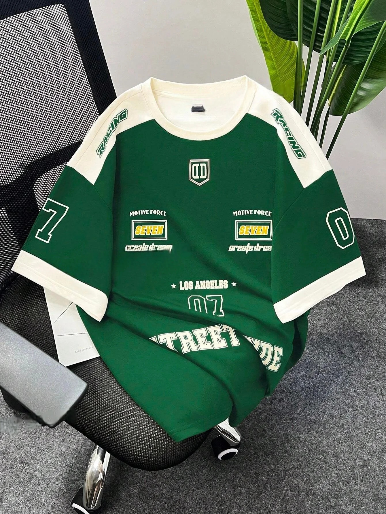 Short sleeved street sports style mens sports round neck T-shirt quick drying comfortable and breathable 250402